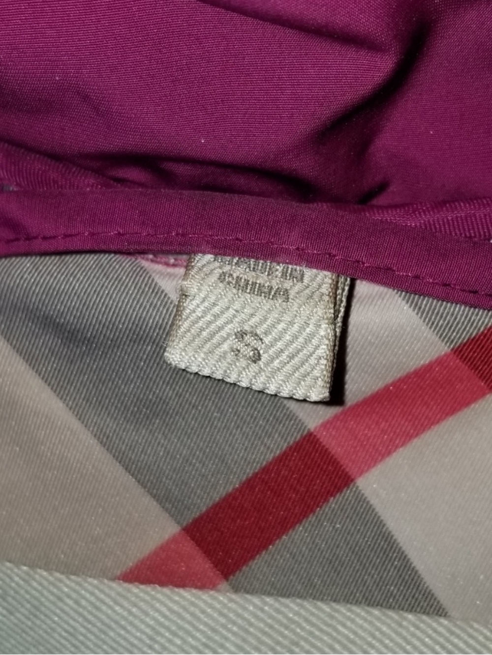 Burberry Brit NWOT! Fuschia size S Rain/Trench/Utility - Picture 6 of 8